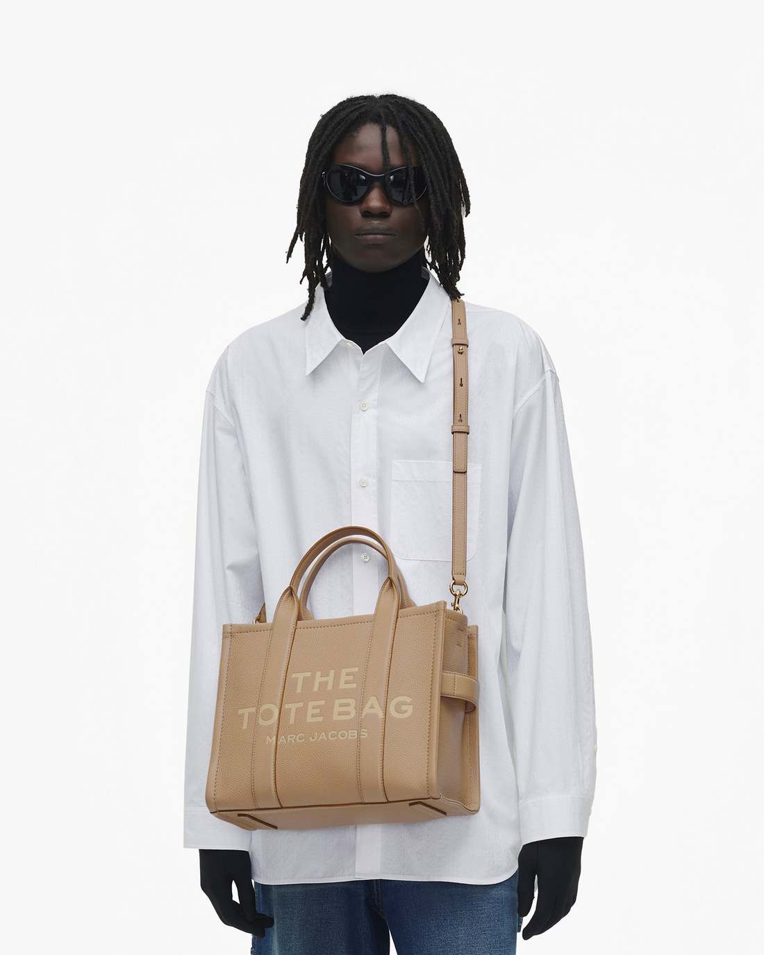 The Leather Medium Tote Bag Camel