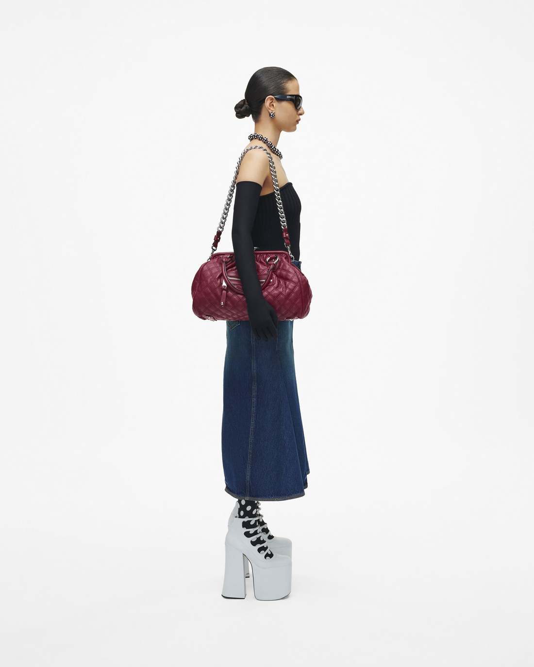 Re-Edition Quilted Leather Stam Bag Cherry
