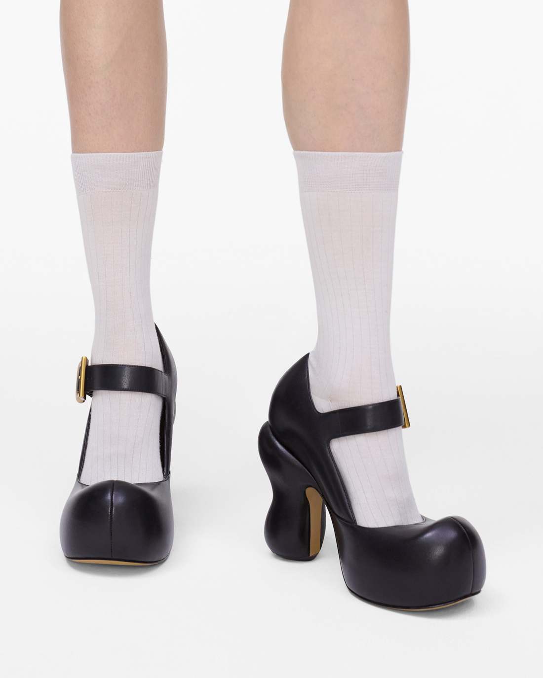 The Doll Pump Black